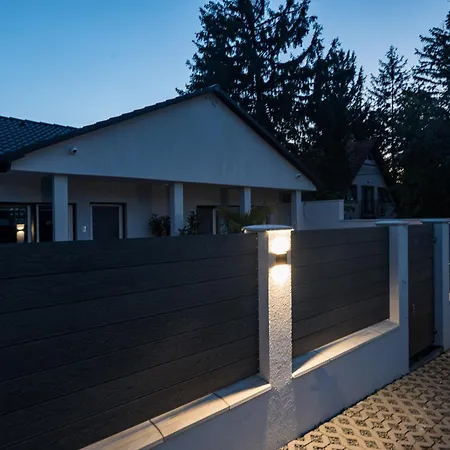 Balatonic Moon&sun Apartmanhaz *