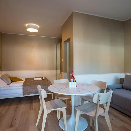 דירה Balatonic Moon&sun Apartmanhaz *